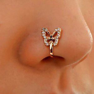 📢 4/$15 Gold Butterfly Nose Cuff